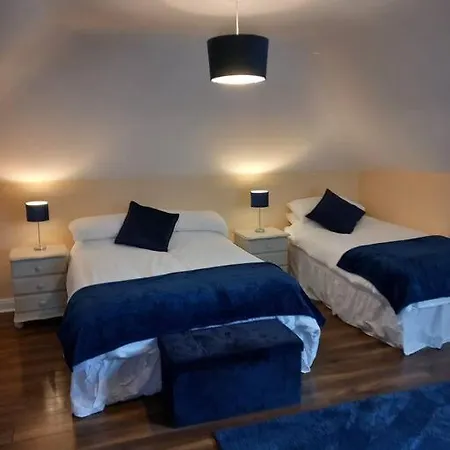 Conagh View Apartamento *