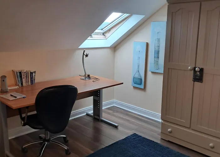 Conagh View Apartament *